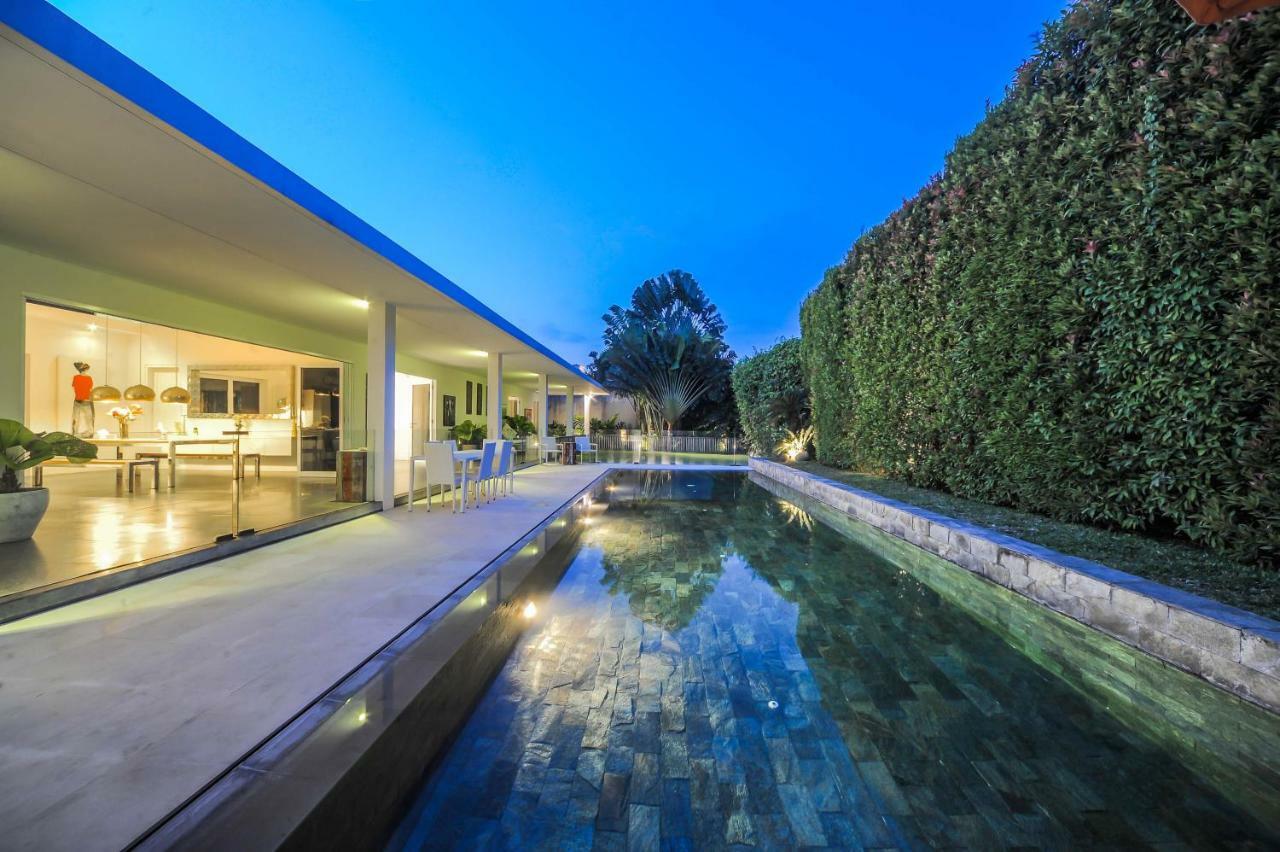 Casa Priya Petitenget Seminyak Exteriér fotografie